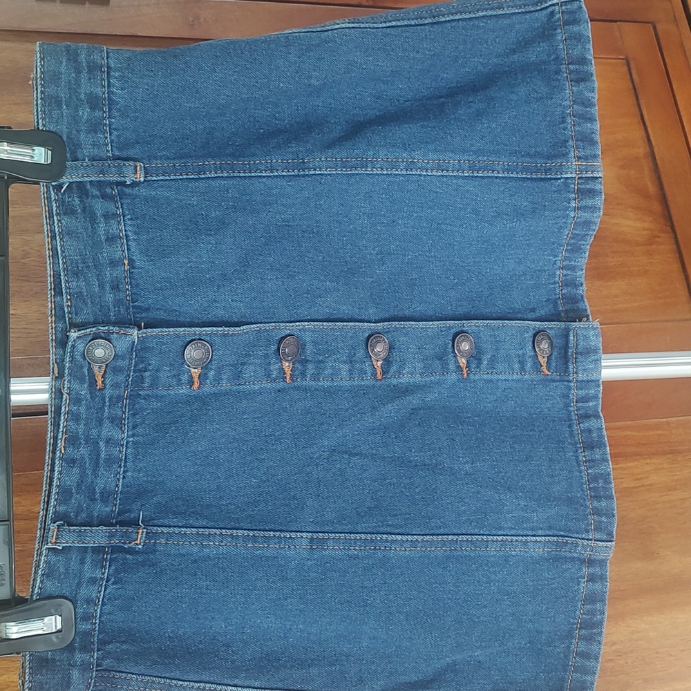 Forever 21 denim skirt